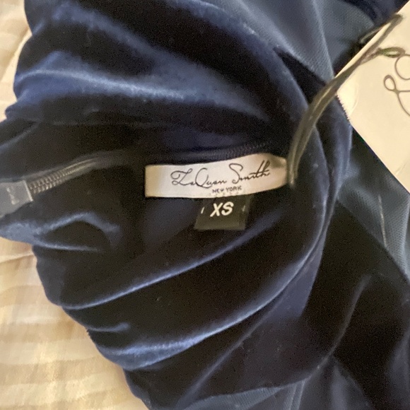 LaQuan Smith Navy Velvet and Mesh Catsuit - Picture 8 of 8